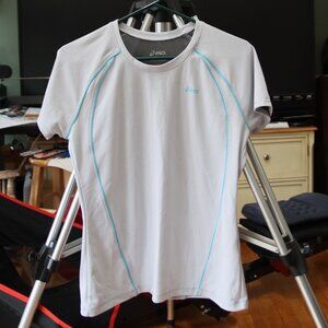 Asics women's short sleeve t-shirt.  Size M
